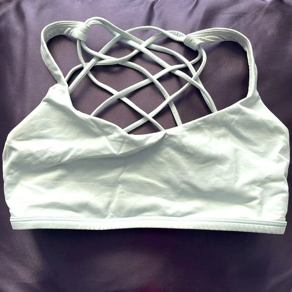 Free to be lululemon bra - Picture 1 of 2